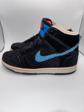 Nike Dunk High 6.0 Black Suede Blue Swoosh Vintage 2010 Womens 6.5 Rare